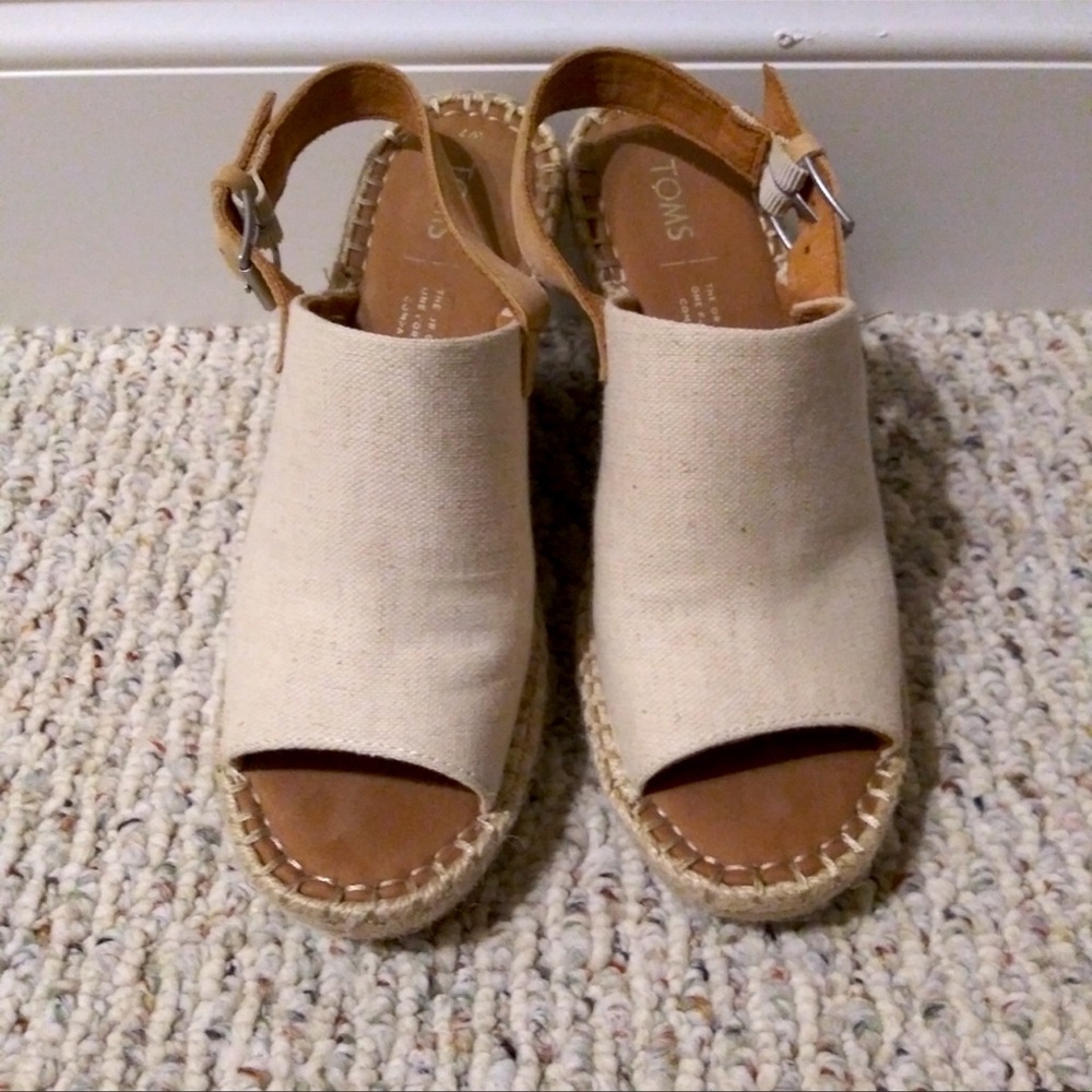Tom’s Monica Oxford Wedge